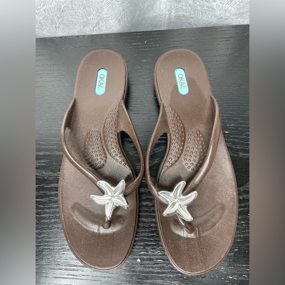 OKA-B flip flop bundle navy black and brown | L | 10-11 - Picture 2 of 7